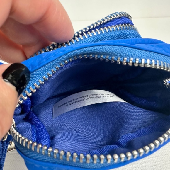 UO Ivy Pocket Micro Crossbody Bag - Picture 7 of 9